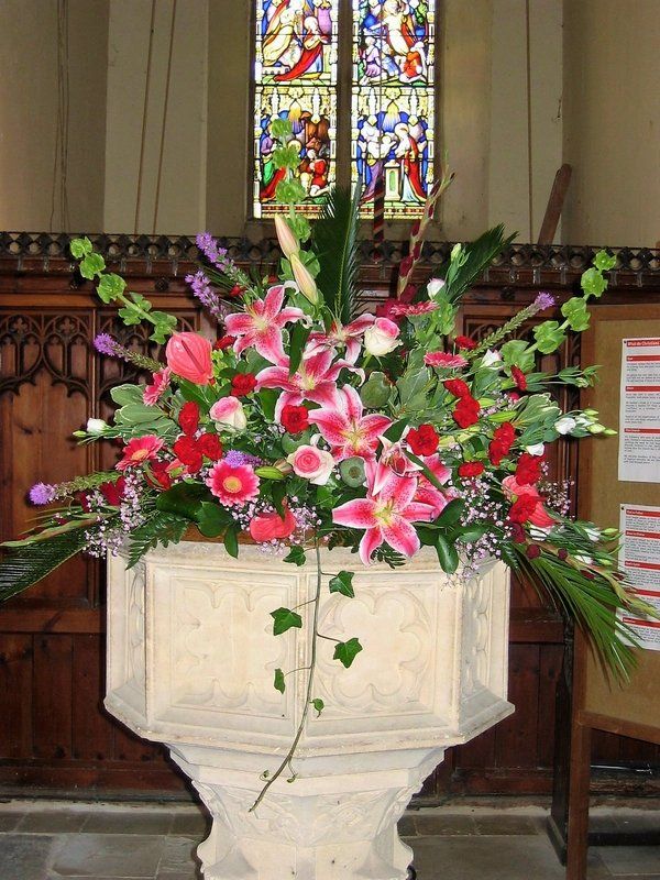 Elisabeth Bemment Floral Design -Church Flowers