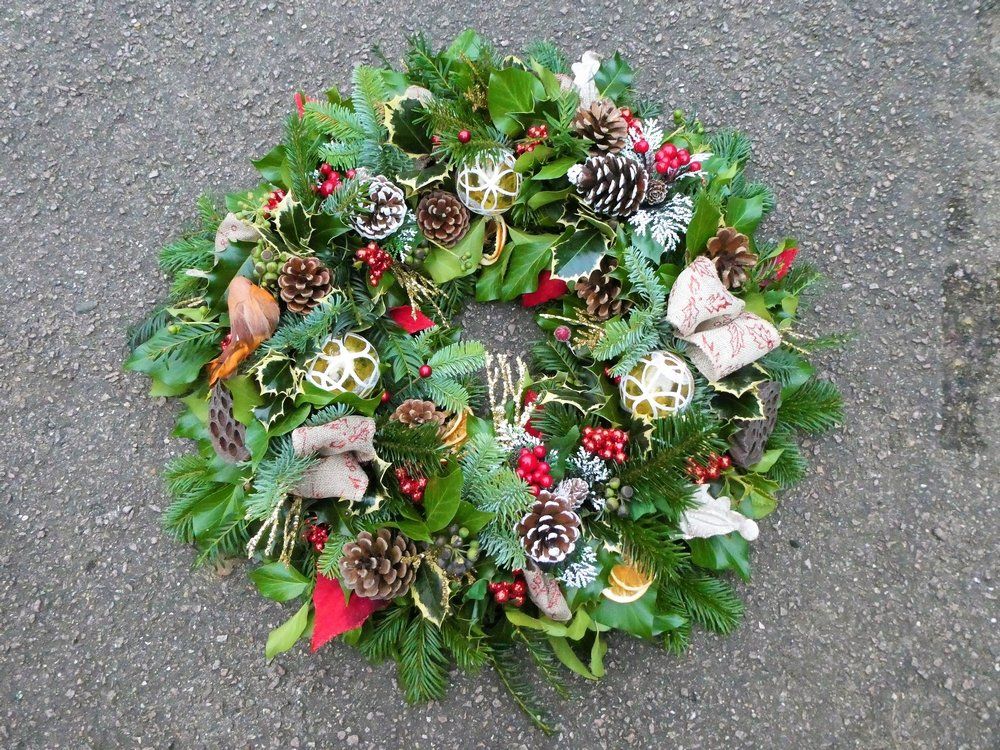 Elisabeth Bemment Floral Design  - Christmas  Flowers