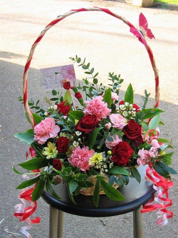 Elisabeth Bemment Floral Design  - Bouquets & Baskets