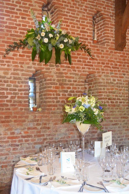 Elisabeth Bemment Floral Design - Reception Flowers