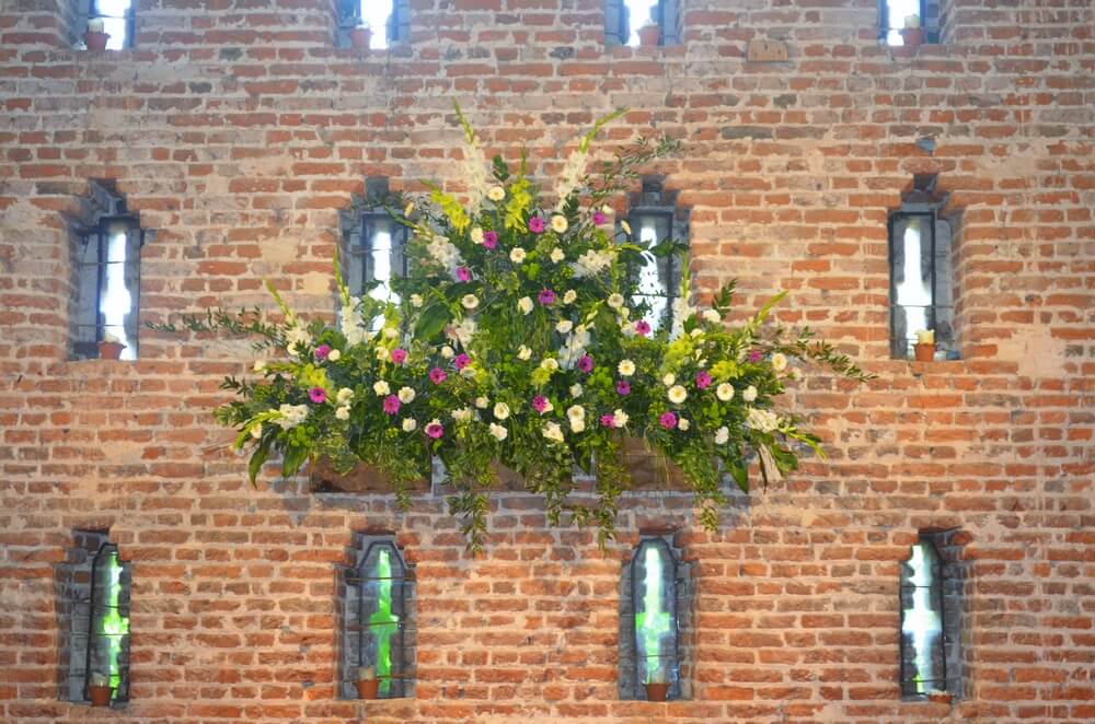 Elisabeth Bemment Floral Design  - Finest Wedding Album