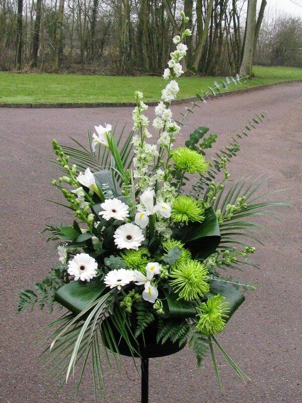 Elisabeth Bemment Floral Design  - Arrangements