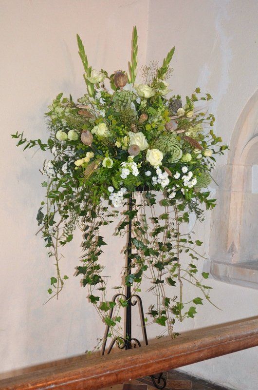 Elisabeth Bemment Floral Design - Reception Flowers