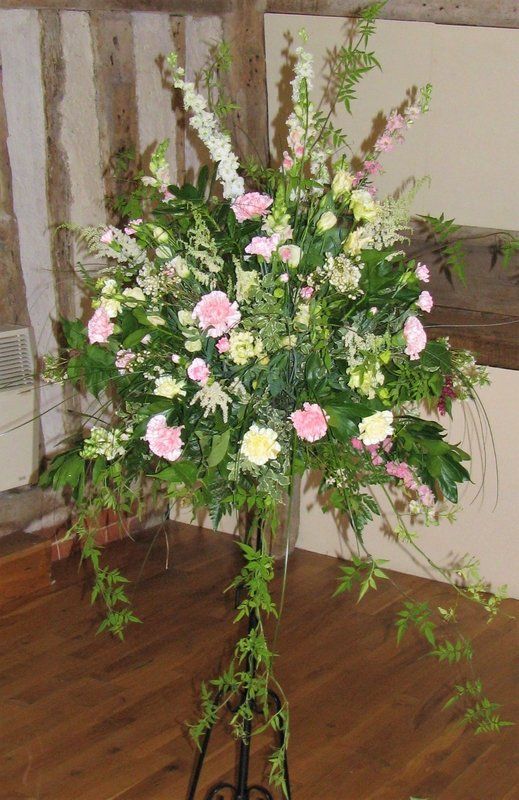 Elisabeth Bemment Floral Design - Reception Flowers