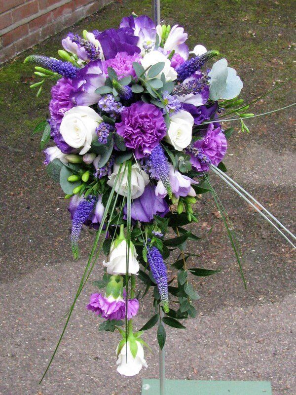 Elisabeth Bemment Floral Design - Bridal Bouquets