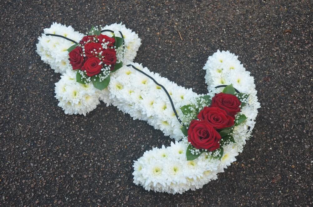 86. Large white and red Anchor