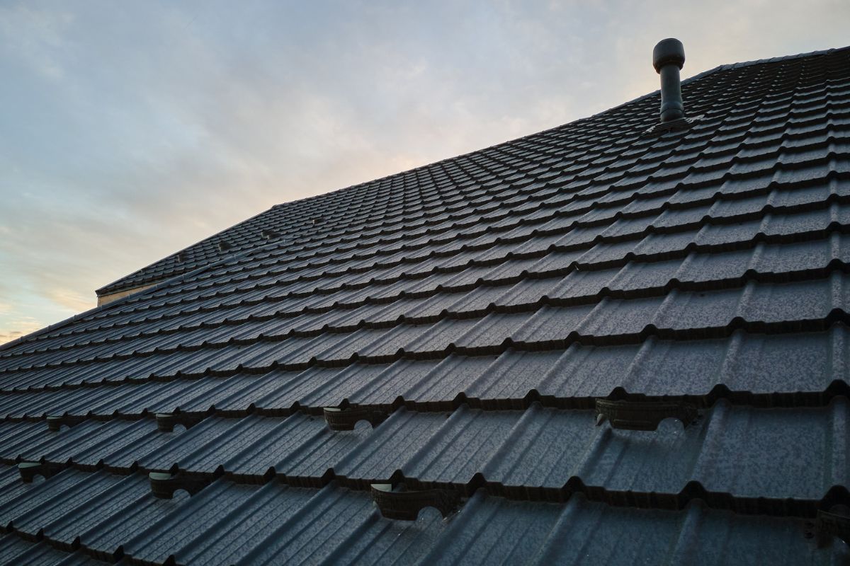 How Roof Condition Affects Florida Insurance Rates