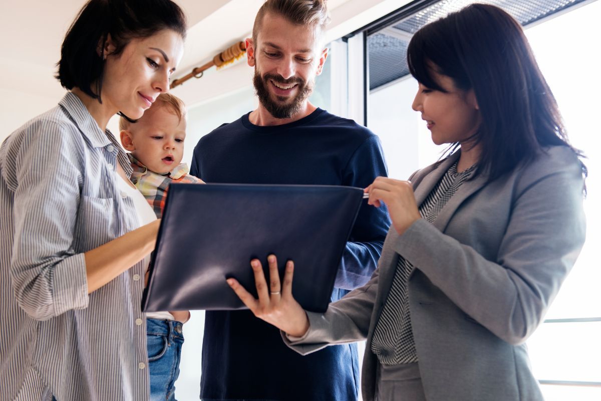 What Is an Insurance Deductible and How Does It Work in Florida Policies?