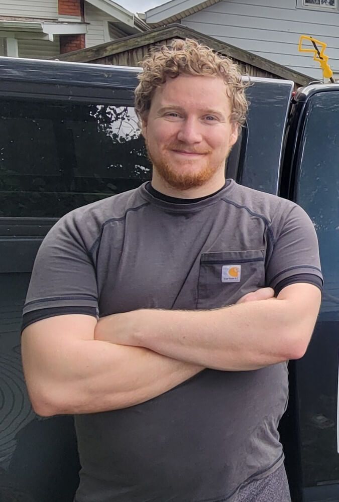 Brandon- Local electrician and owner who specializes in home electrical services throughout Northern Kentucky.