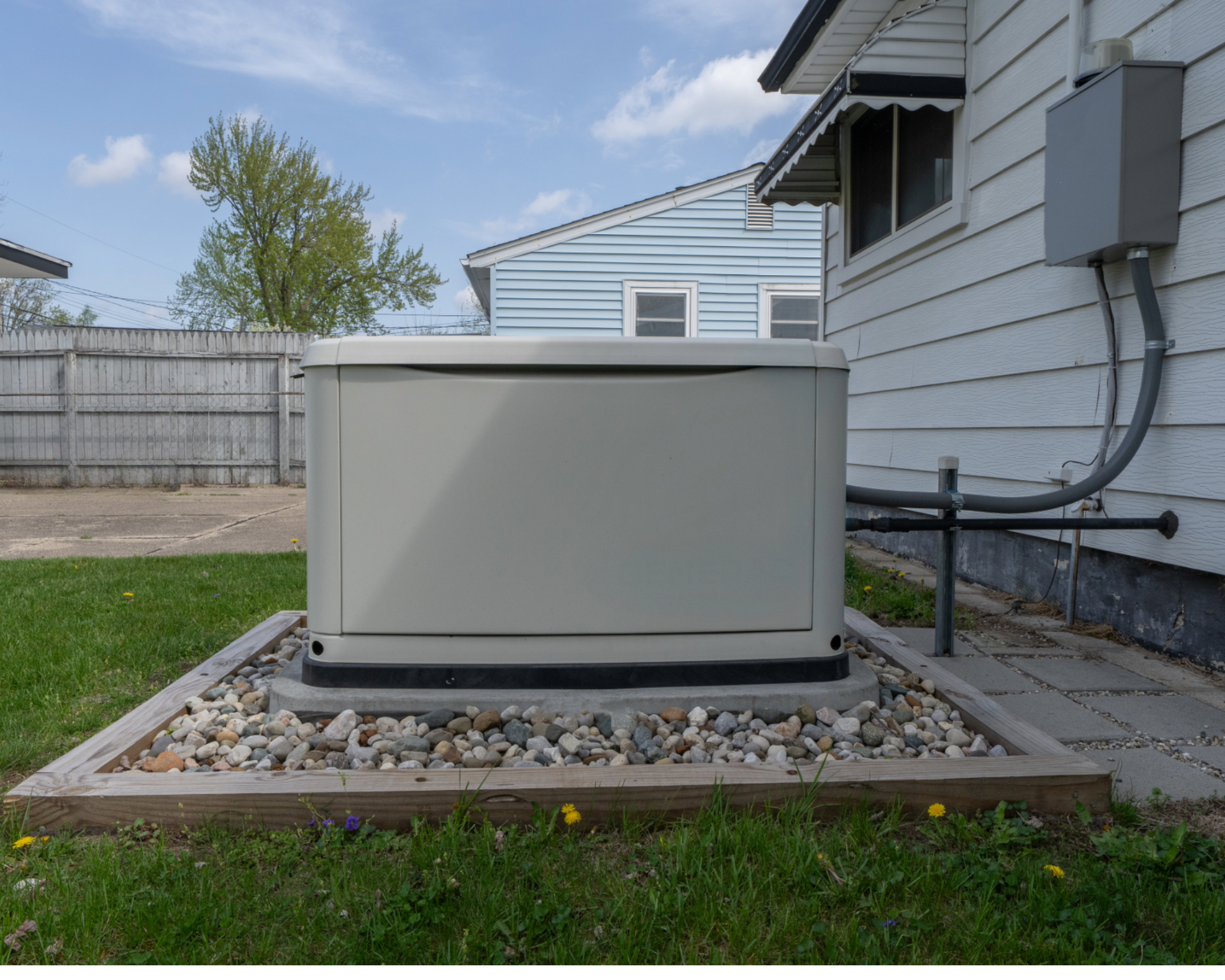 Hurricane Season Generator Safety & Maintenance Tips | Faulkner Electric