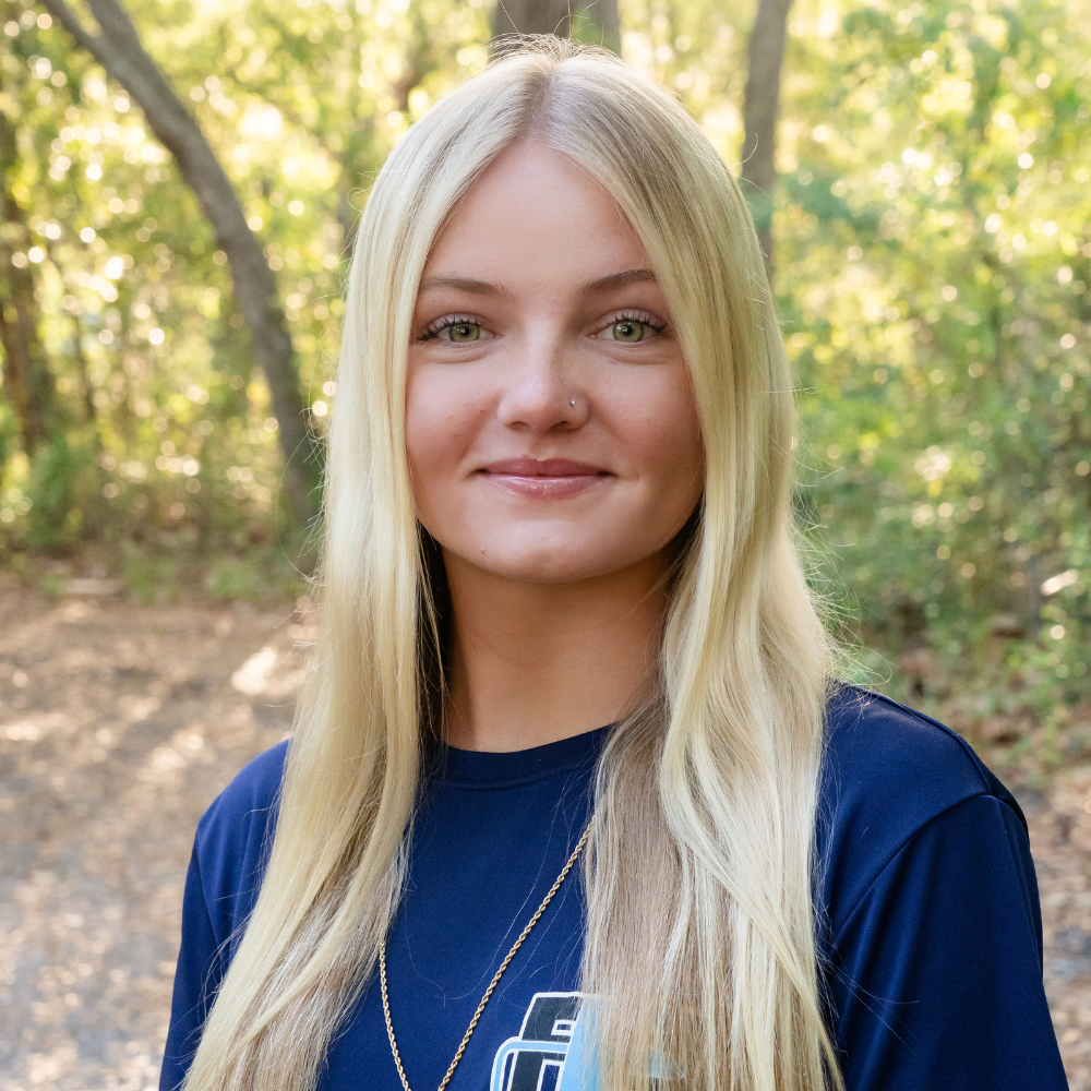 Faulkner Electric Social Media Specialist, Leah Maher smiling for her headshot