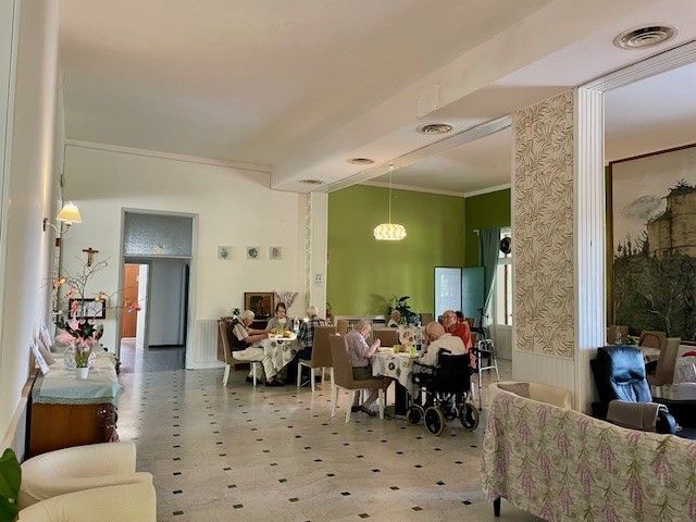 terrazzo della casa famiglia per anziani Sant'Alberto a Pavia