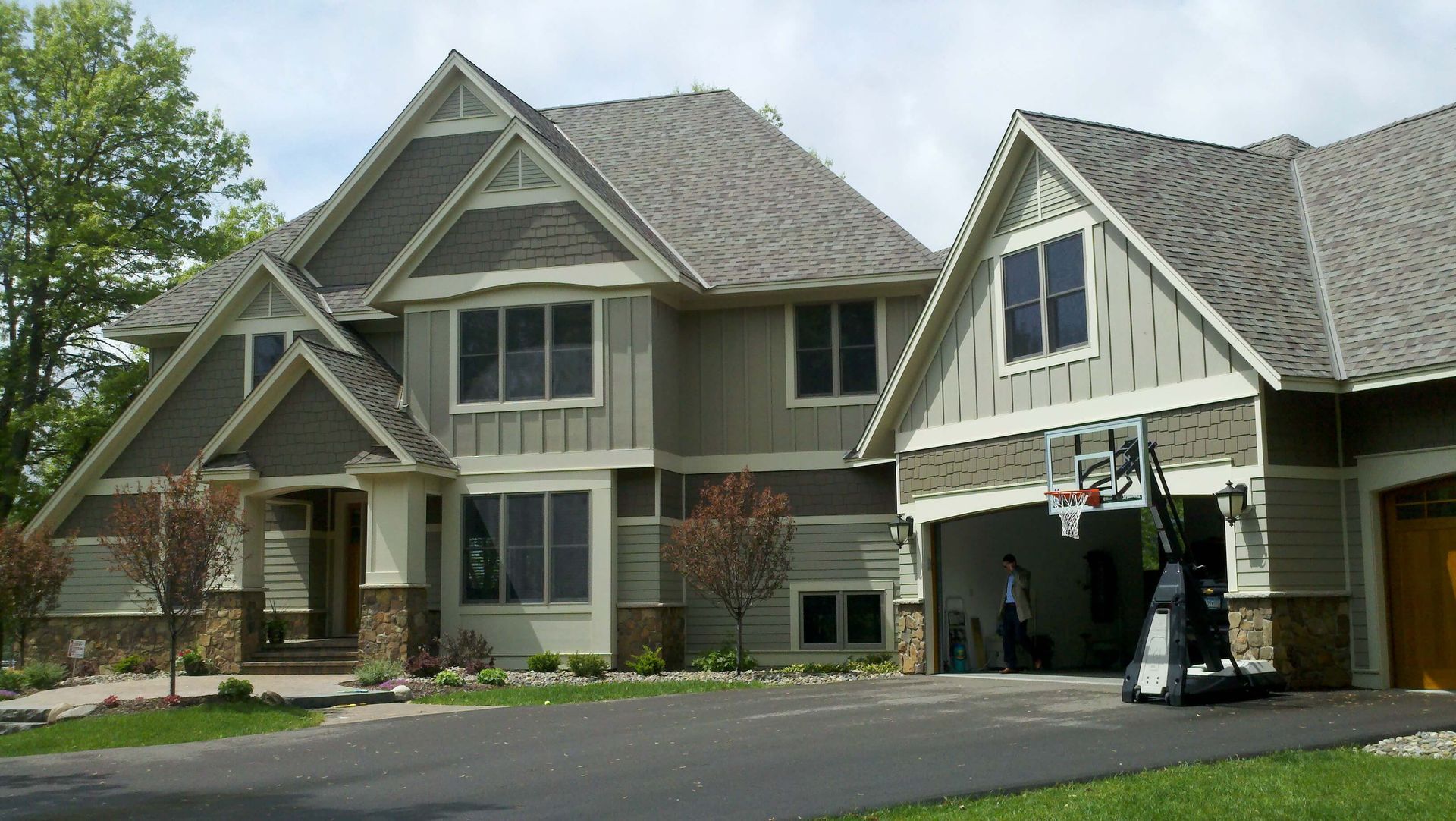 Roof Replacement Brooklyn Park MN