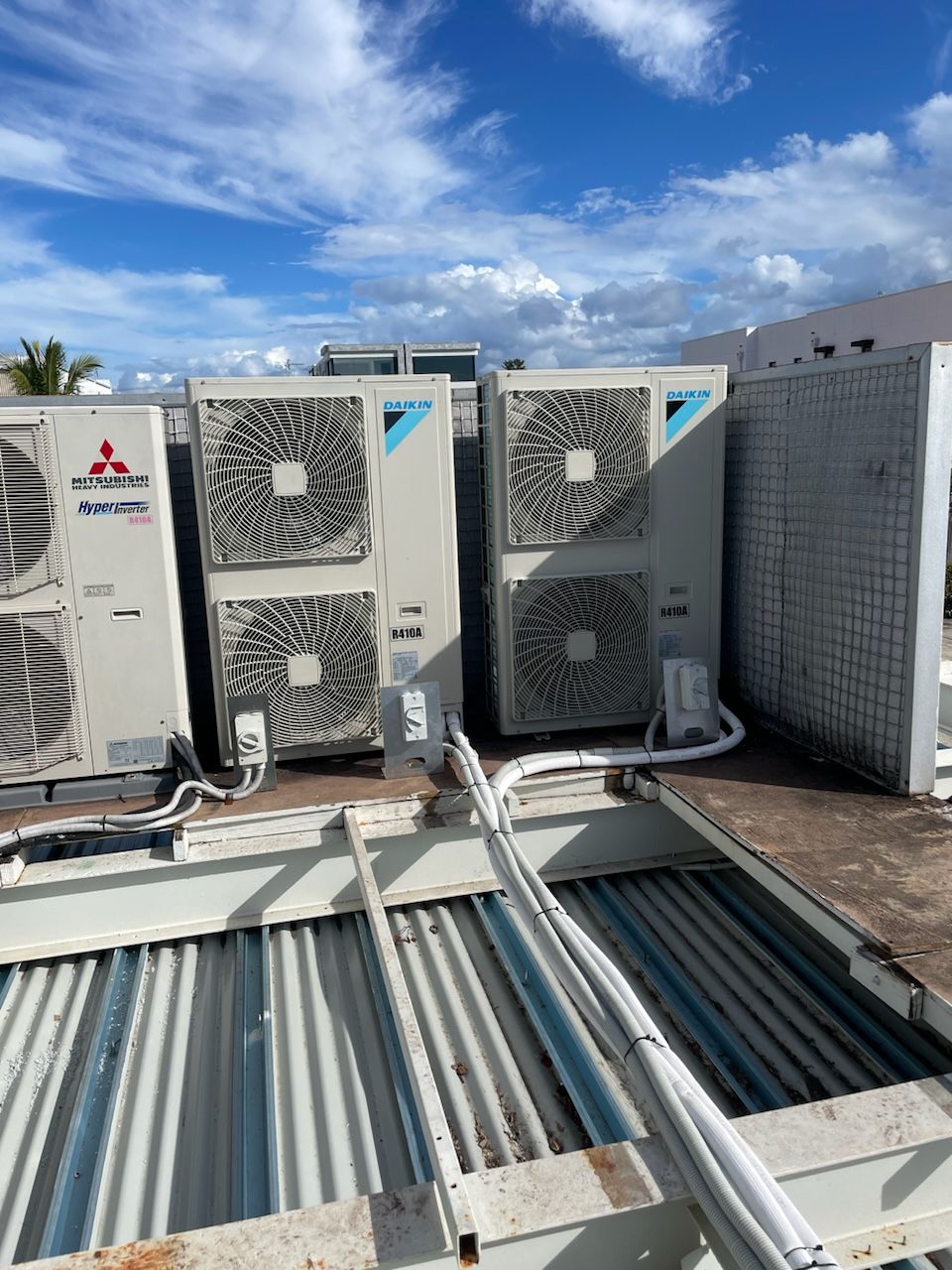 Daikin air conditioning Benowa