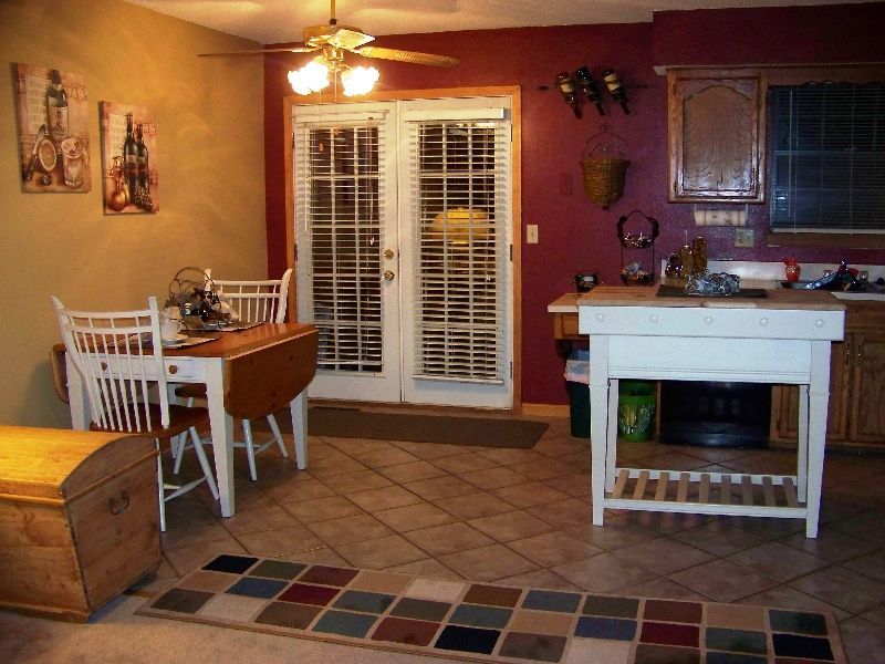 Small Dining Room – Orange County, CA – Designing Women of OC