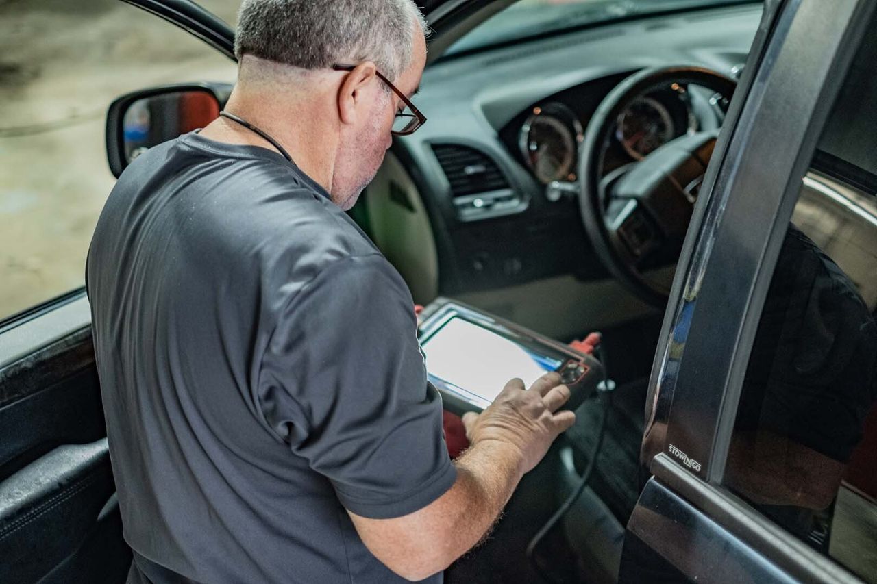 Our Mechanic Diagnoses Vehicle - Phil's Complete Auto Repair