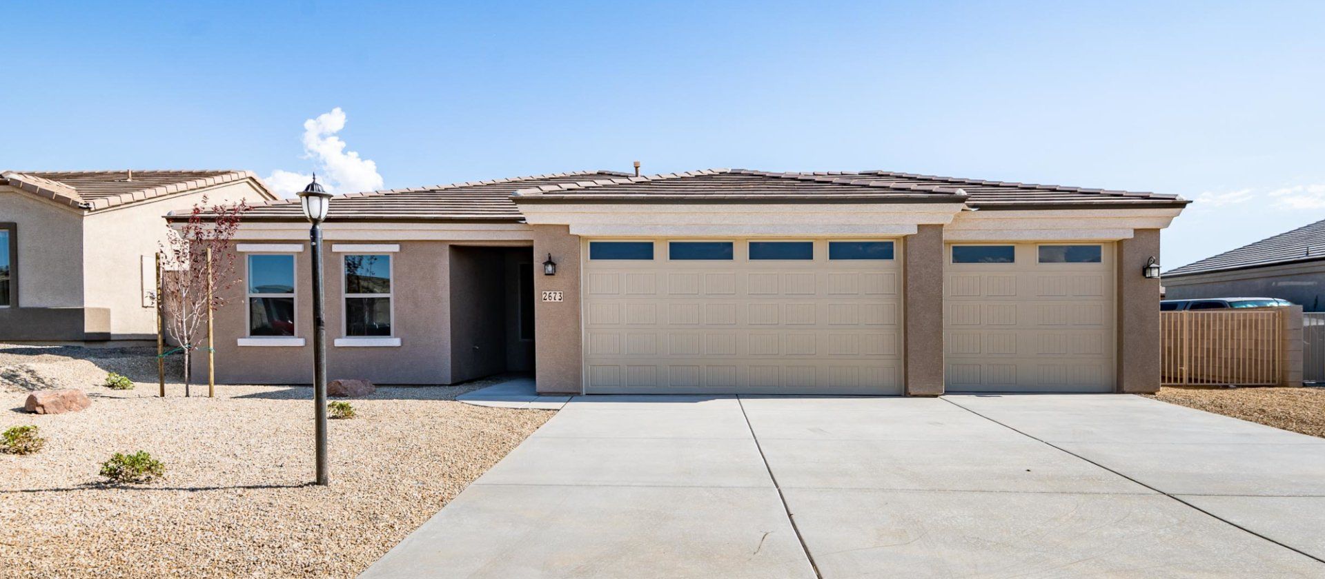 New Home Construction in Kingman AZ, Custom Home Builder Services, Modern Home Design Trends, Arizona Real Estate, Home Buyer