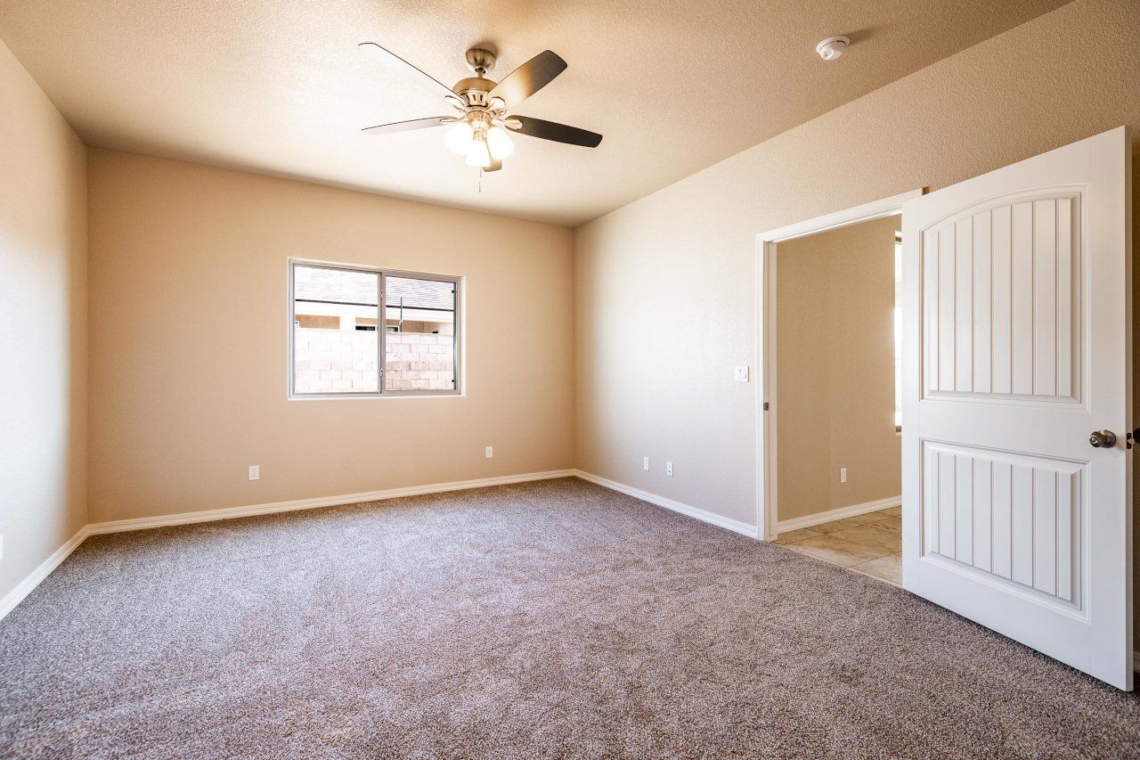 New Home Construction in Kingman AZ, Custom Home Builder Services, Modern Home Design Trends, Arizona Real Estate, Home Buyer