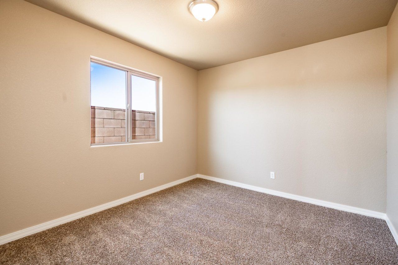 New Home Construction in Kingman AZ, Custom Home Builder Services, Modern Home Design Trends, Arizona Real Estate, Home Buyer