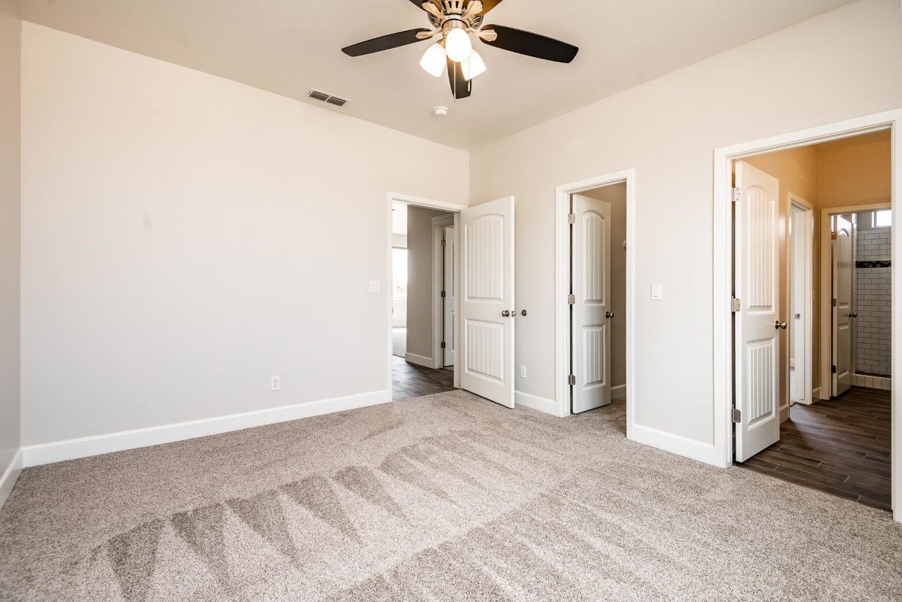 New Home Construction in Kingman AZ, Custom Home Builder Services, Modern Home Design Trends, Arizona Real Estate, Home Buyer