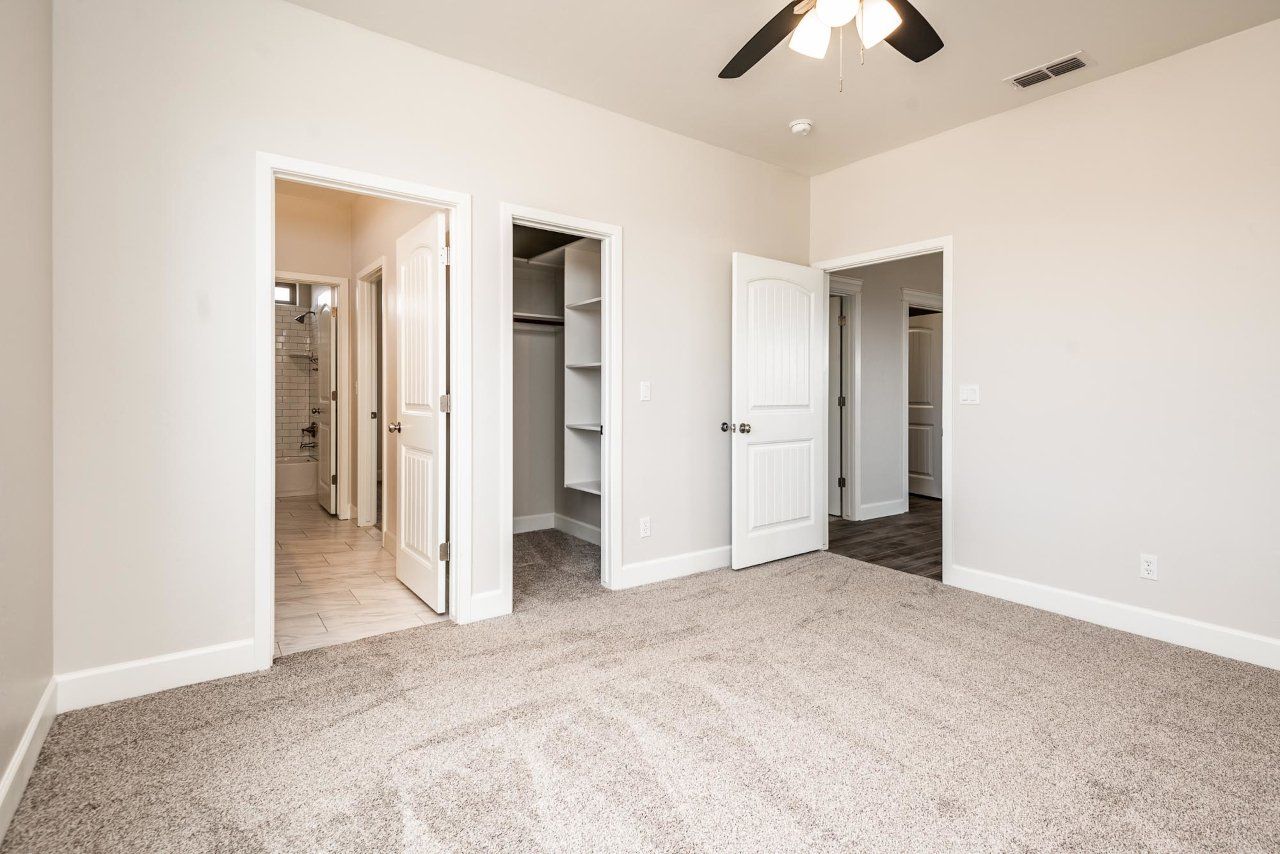 New Home Construction in Kingman AZ, Custom Home Builder Services, Modern Home Design Trends, Arizona Real Estate, Home Buyer