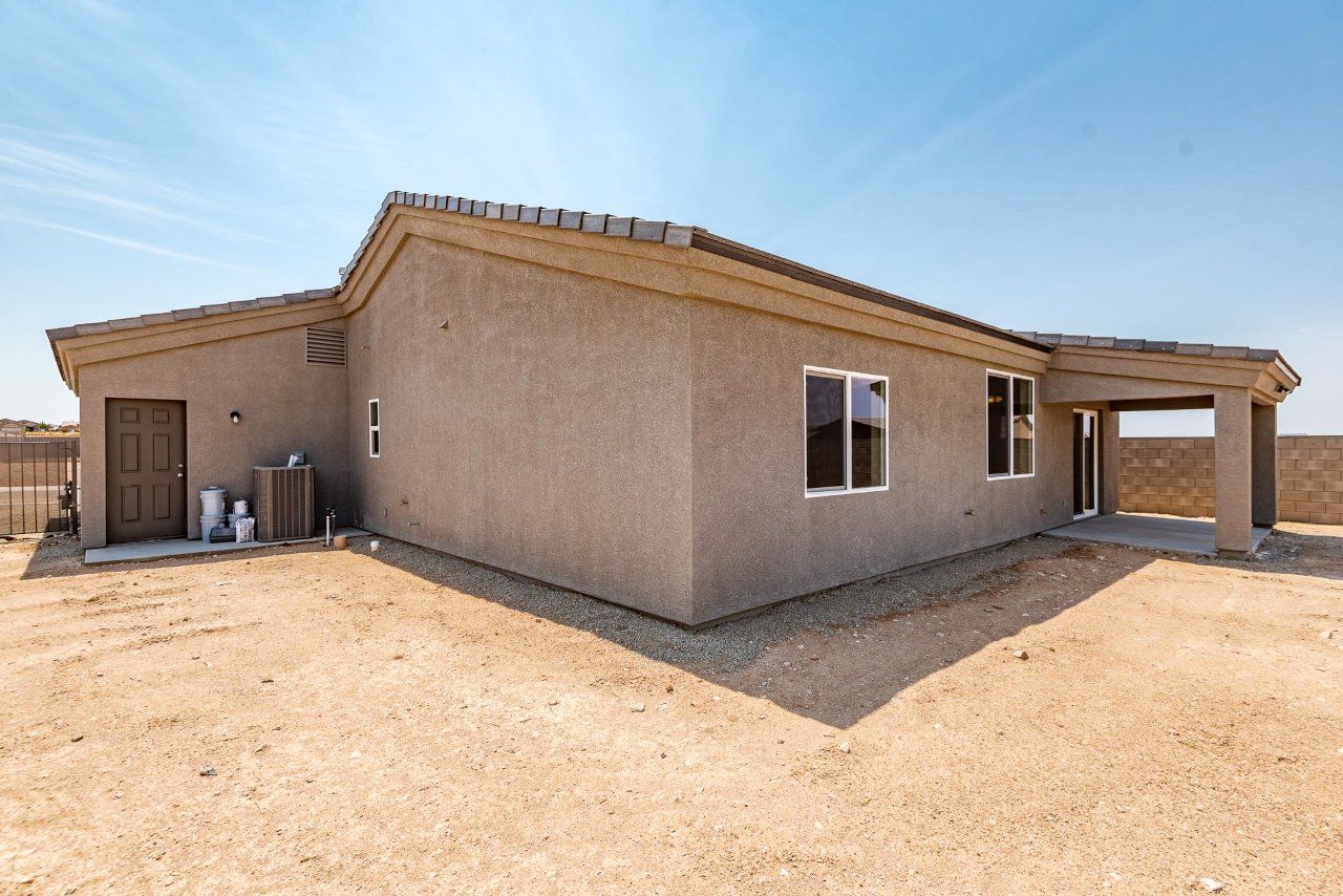 New Home Construction in Kingman AZ, Custom Home Builder Services, Modern Home Design Trends, Arizona Real Estate, Home Buyer