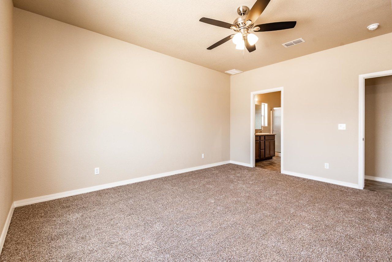 New Home Construction in Kingman AZ, Custom Home Builder Services, Modern Home Design Trends, Arizona Real Estate, Home Buyer