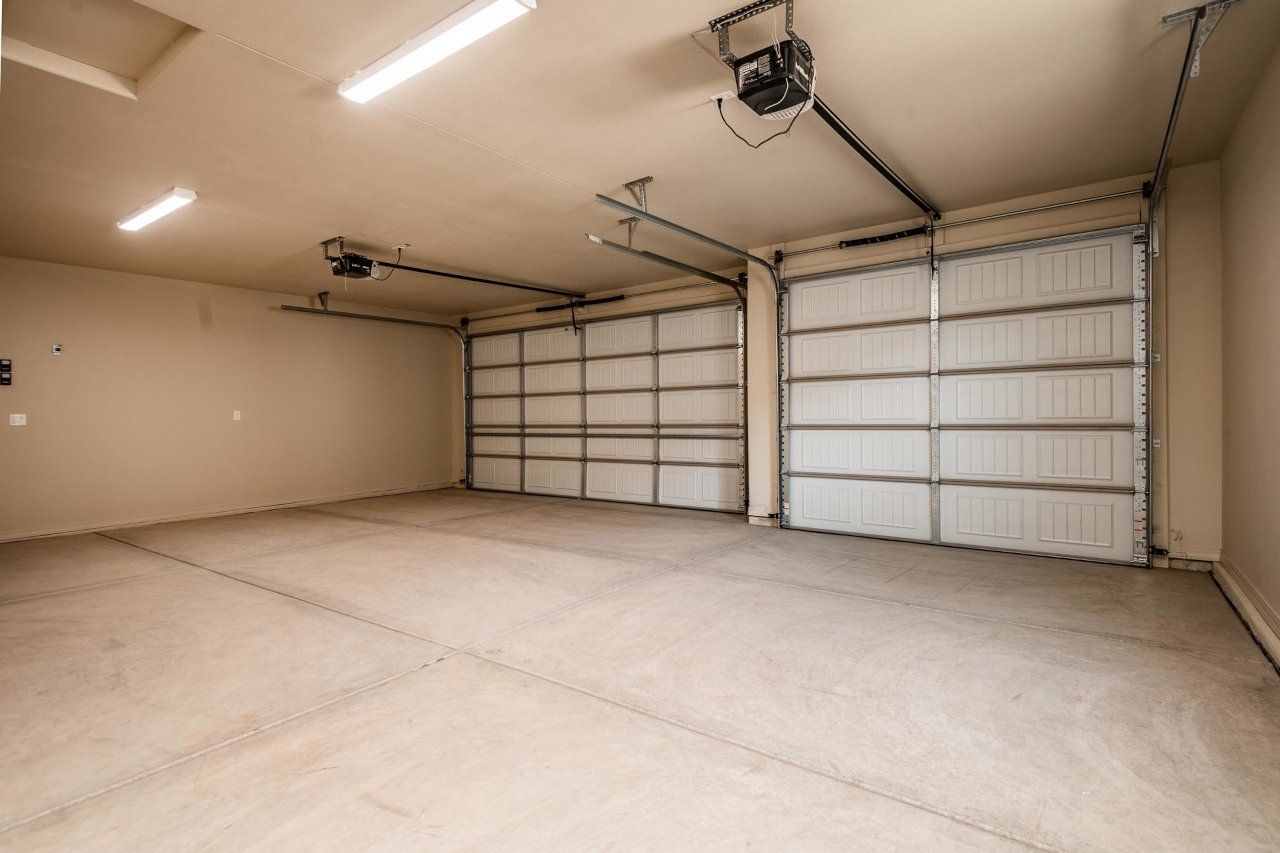 New Home Construction in Kingman AZ, Custom Home Builder Services, Modern Home Design Trends, Arizona Real Estate, Home Buyer