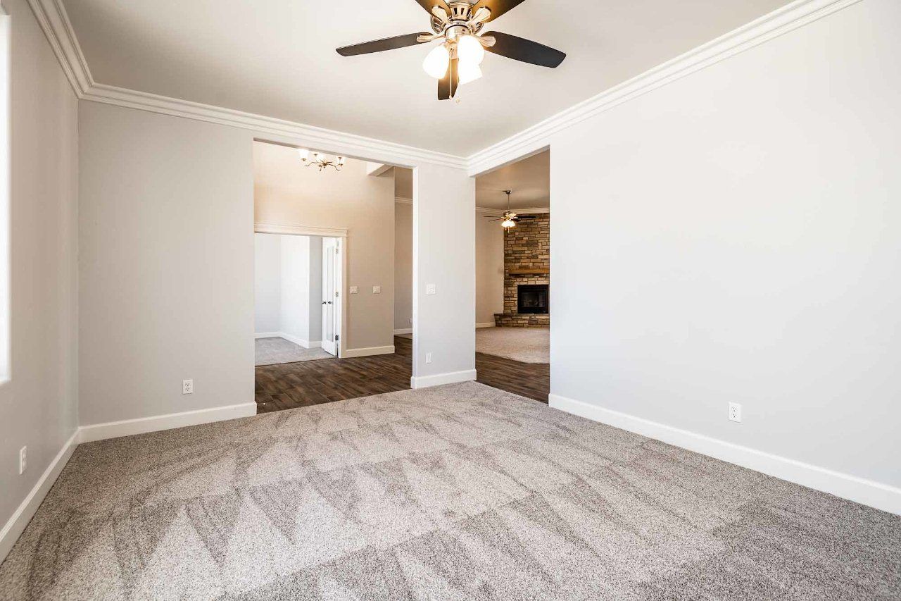 New Home Construction in Kingman AZ, Custom Home Builder Services, Modern Home Design Trends, Arizona Real Estate, Home Buyer