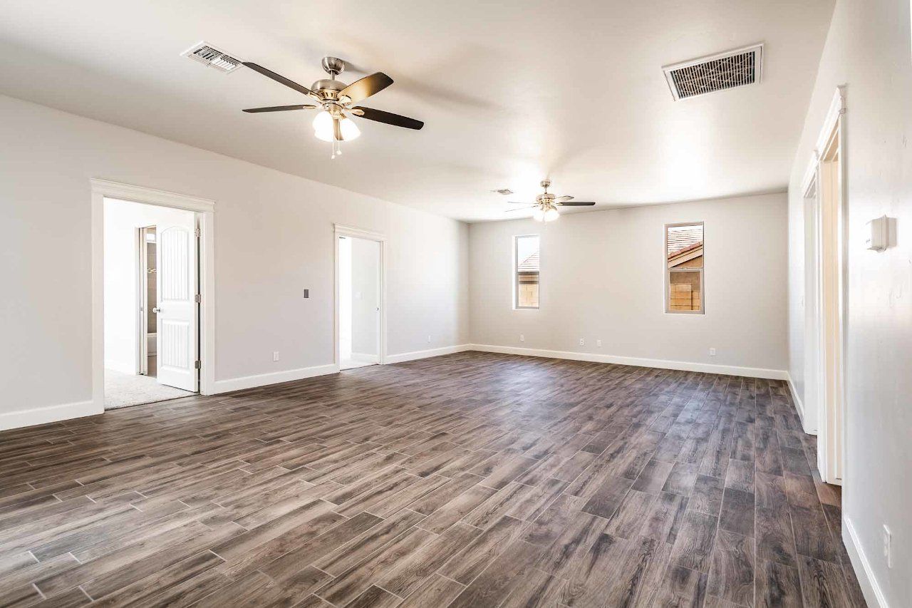 New Home Construction in Kingman AZ, Custom Home Builder Services, Modern Home Design Trends, Arizona Real Estate, Home Buyer