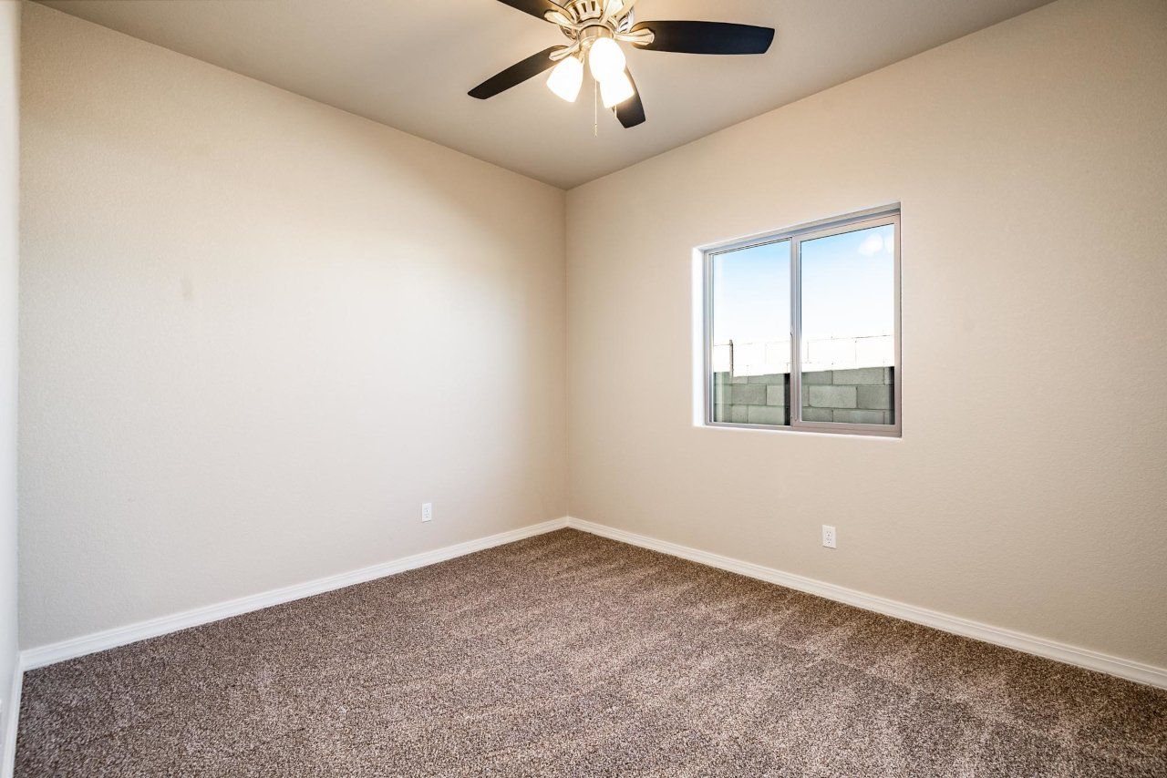 New Home Construction in Kingman AZ, Custom Home Builder Services, Modern Home Design Trends, Arizona Real Estate, Home Buyer