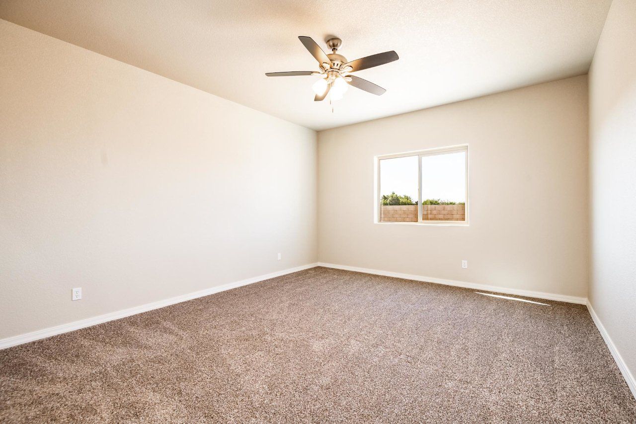 New Home Construction in Kingman AZ, Custom Home Builder Services, Modern Home Design Trends, Arizona Real Estate, Home Buyer