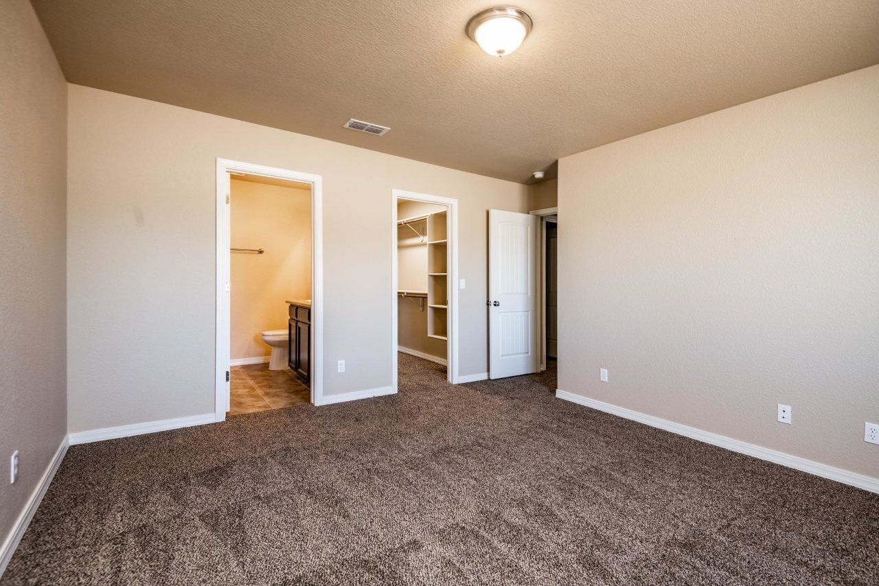 New Home Construction in Kingman AZ, Custom Home Builder Services, Modern Home Design Trends, Arizona Real Estate, Home Buyer