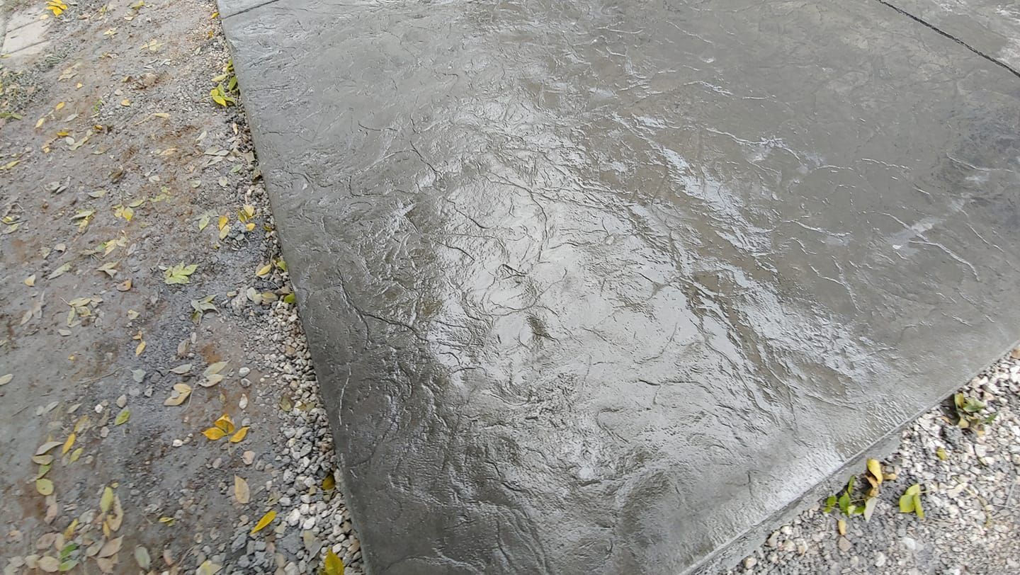 Colored Concrete - Wentzville, MO - Nelson Concrete & Construction