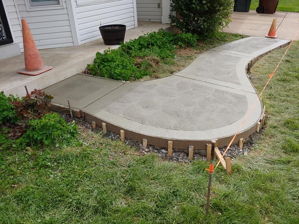 Concrete Sidewalk - Wentzville, MO - Nelson Concrete & Construction