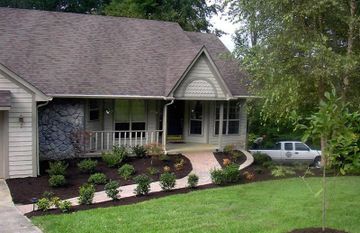Brick House — Morristown, TN — Advanced Landscaping Services