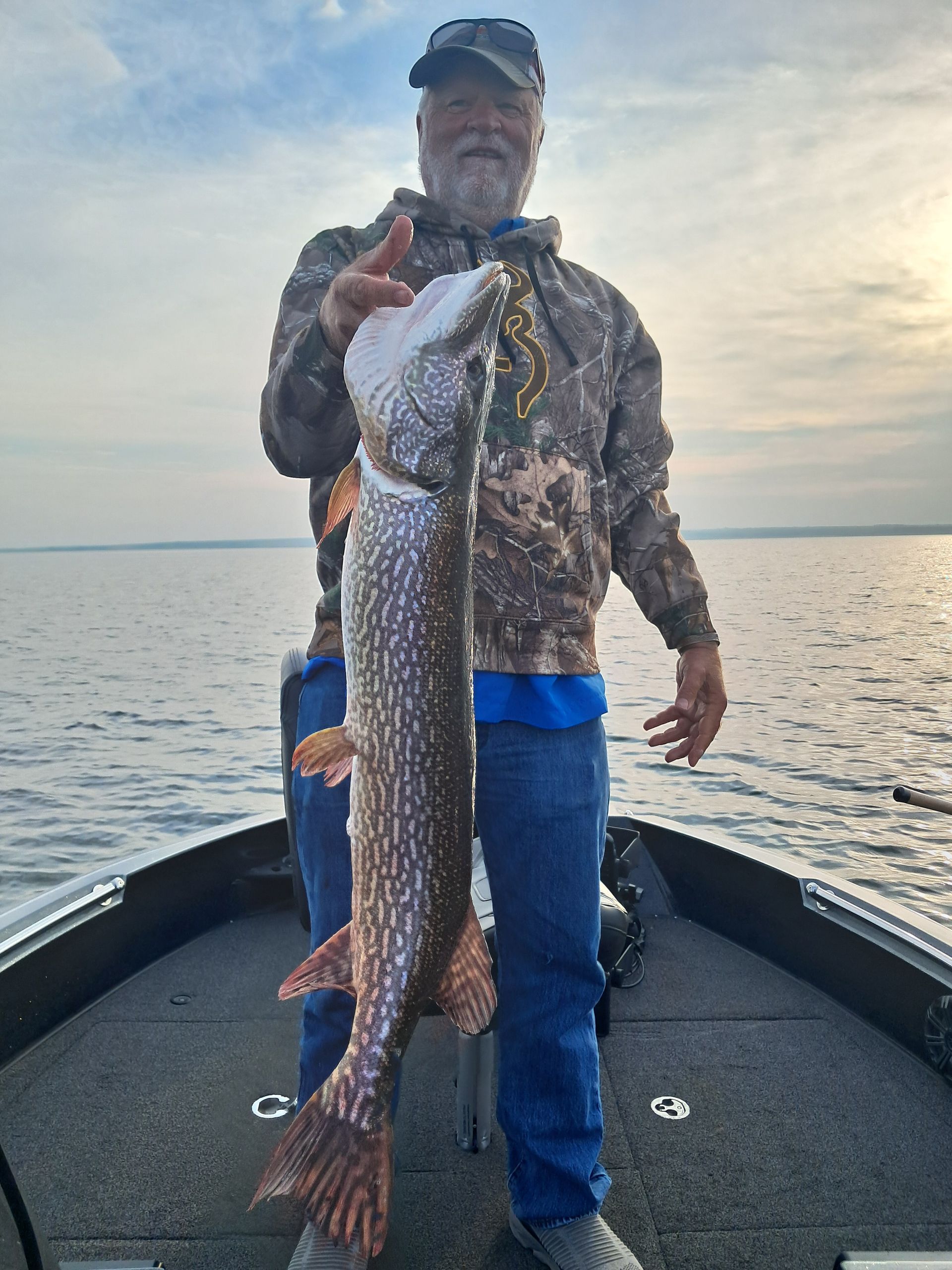 Northern Pike fishing guide North Dakota