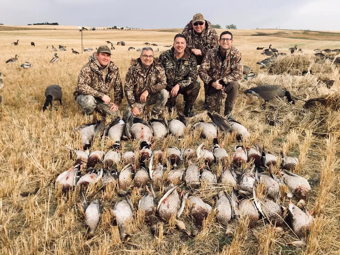 waterfowl outfitter