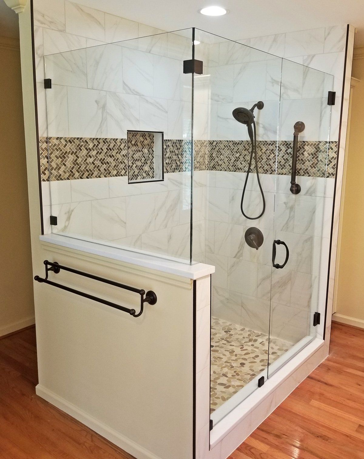 glass shower- shower glass installation in Huntsville al
