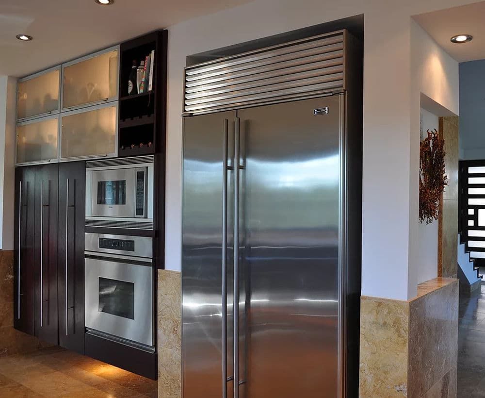 Kitchen refrigirator