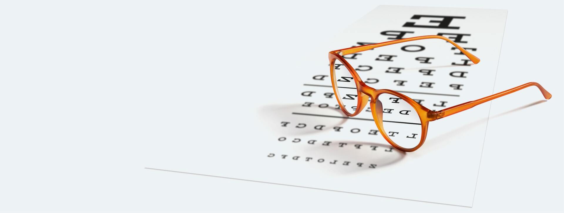 tavola optometrica e occhiali da vista