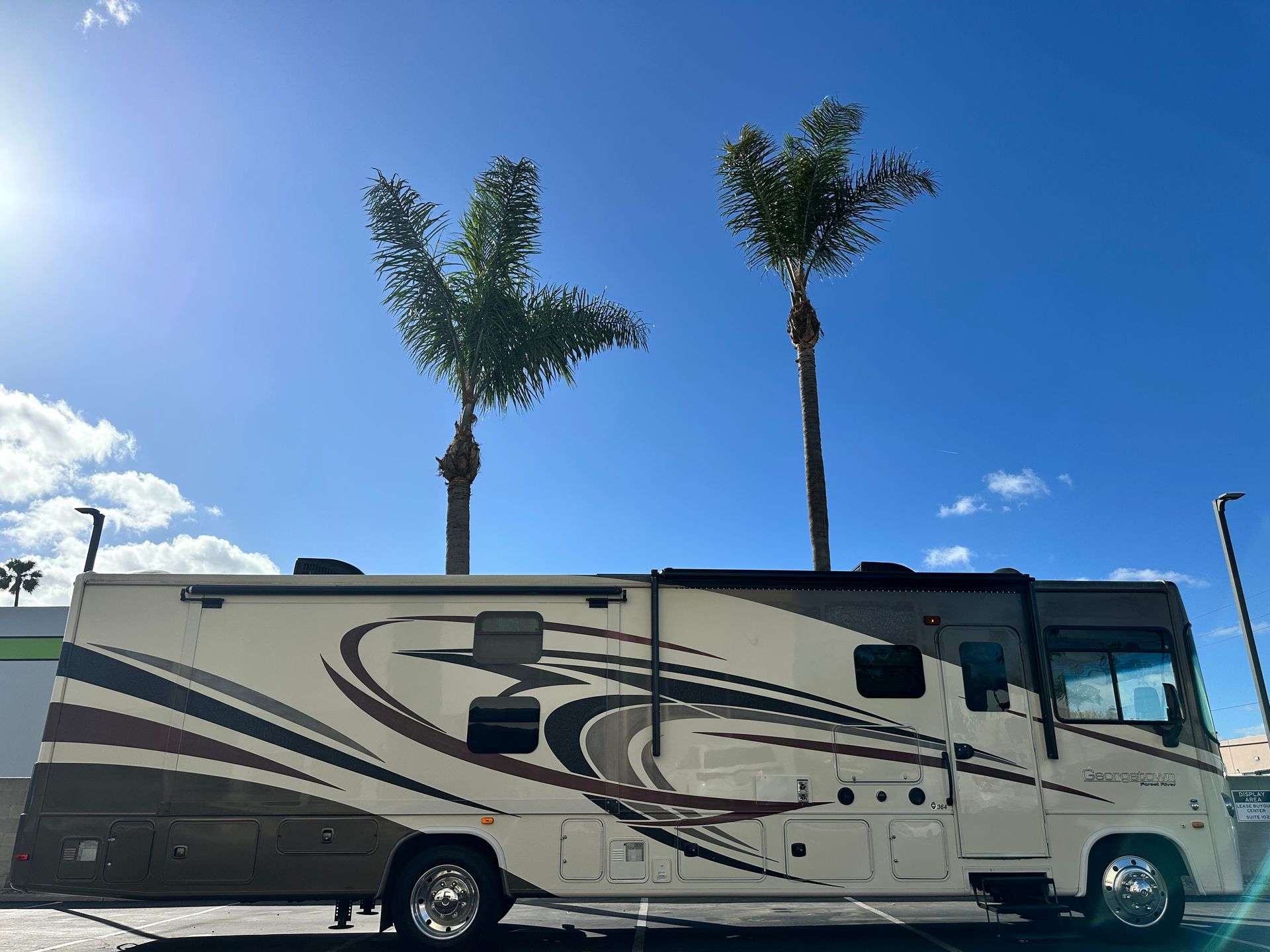 SOLD - 2016 Forest River Georgetown 364TS - 2 FULL Bathrooms ...