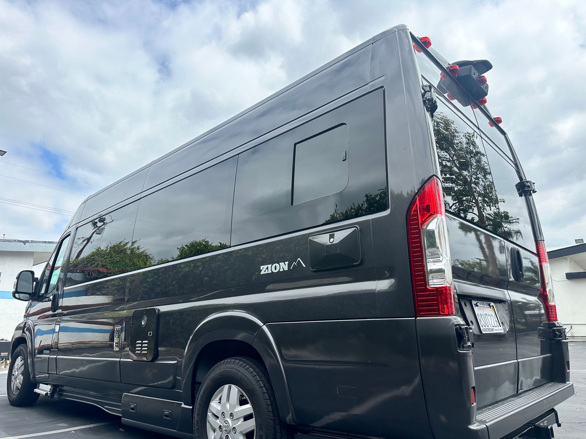 SOLD - 2020 ROADTREK ZION ECO PACKAGE - $89,950 - 11,021 MILES