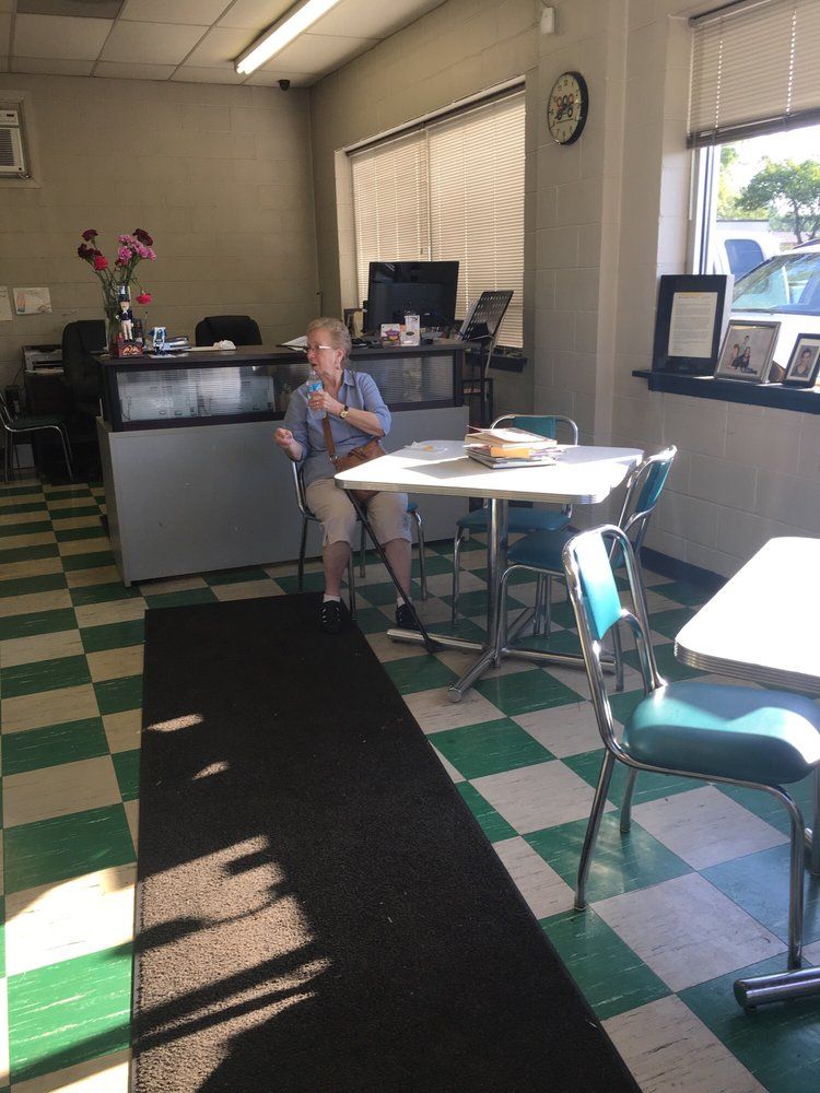 Shop Office | Sailors Auto Care