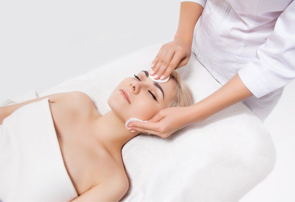 Picture of a woman getting ready for a chemical peel