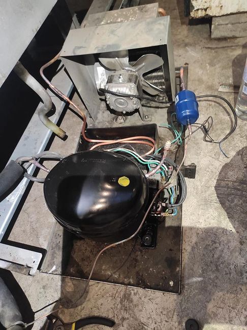 Técnicos en Refrigeración y Línea Blanca Tecpluss