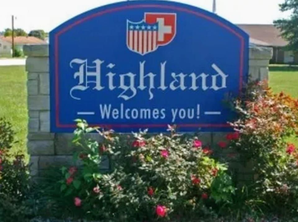 White water tower with the name 