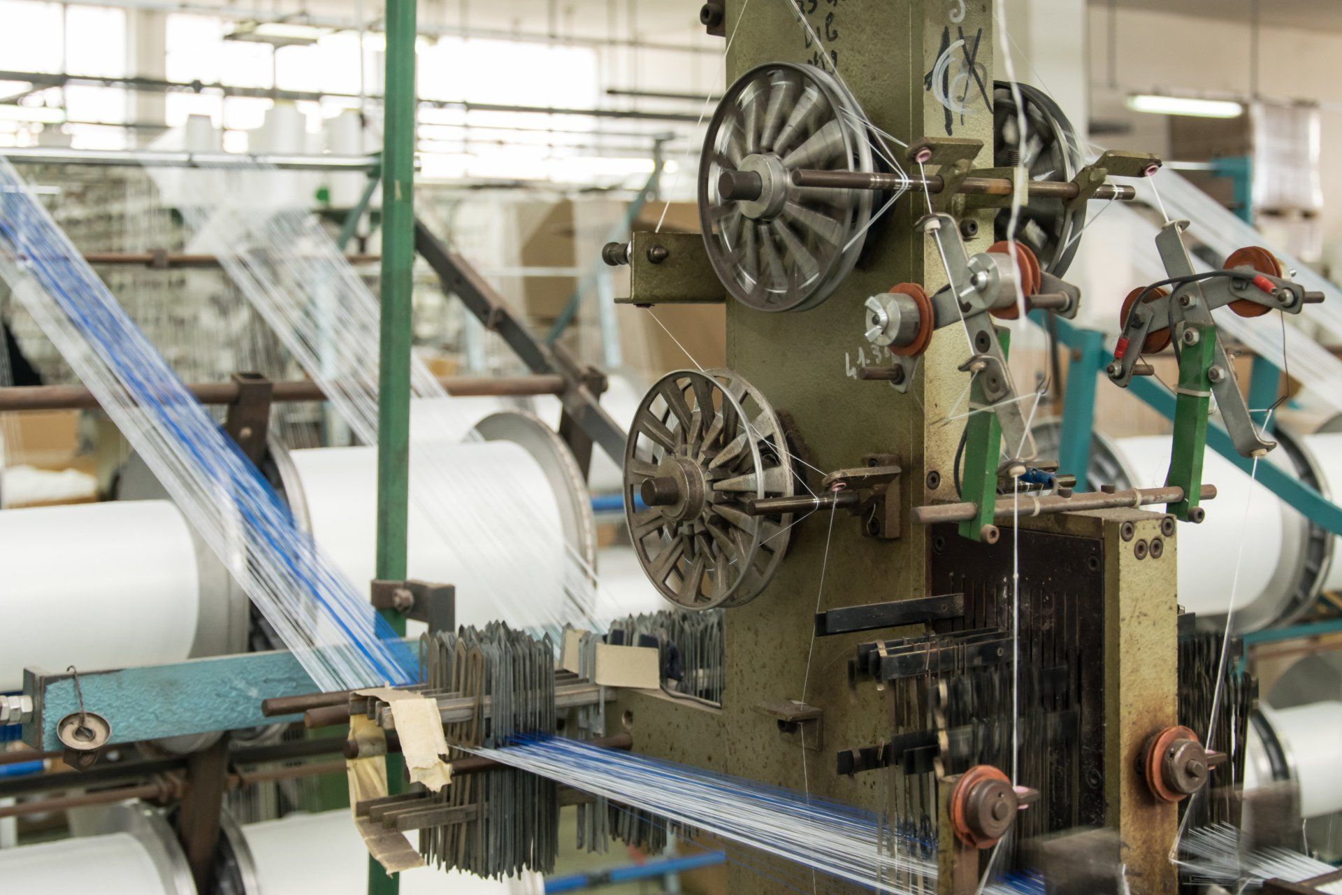 macchinari per la produzione di nastri industriali per materassi