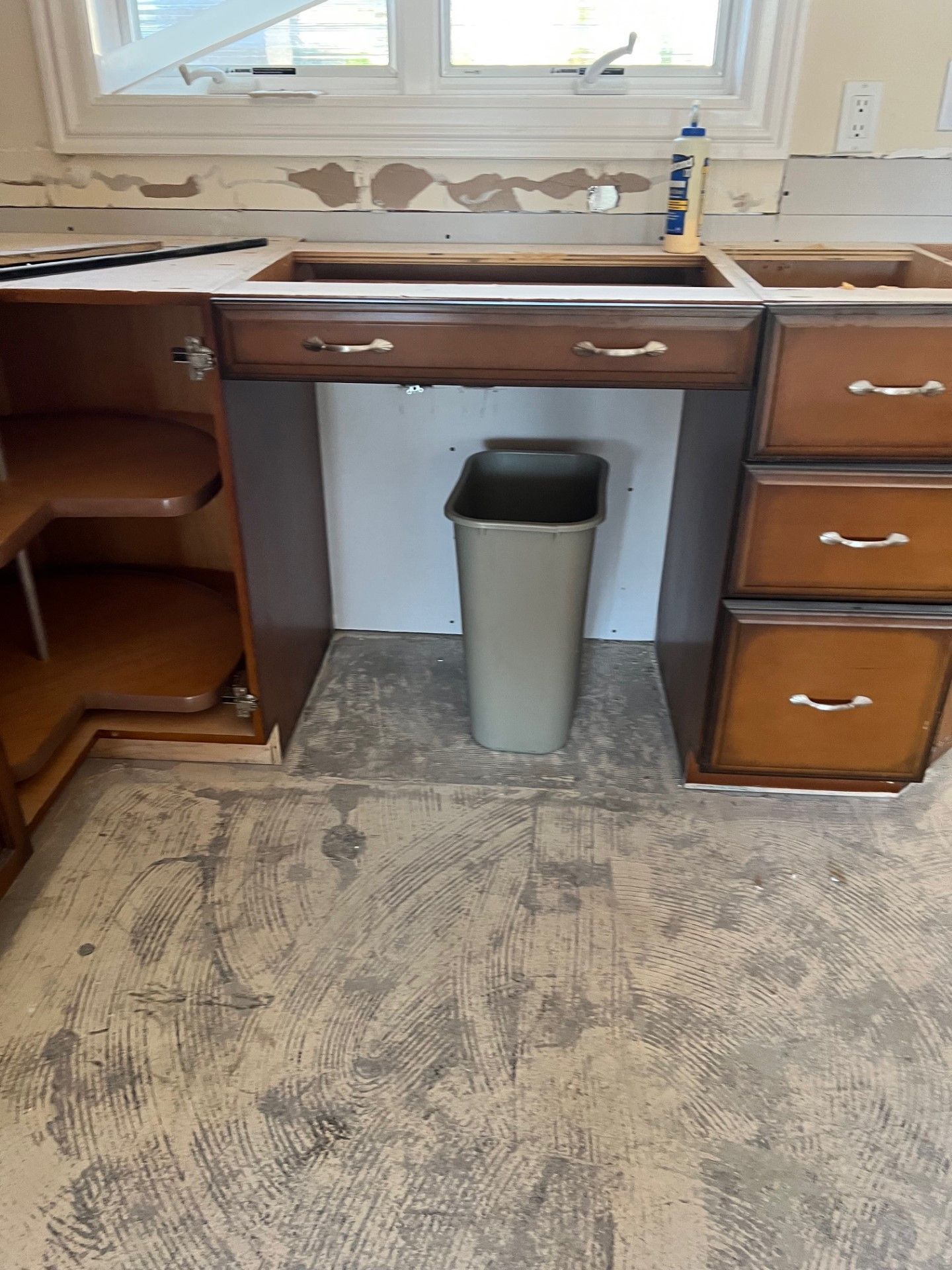 Kitchen Brown Cabinet — Naples, FL — Treeline Building