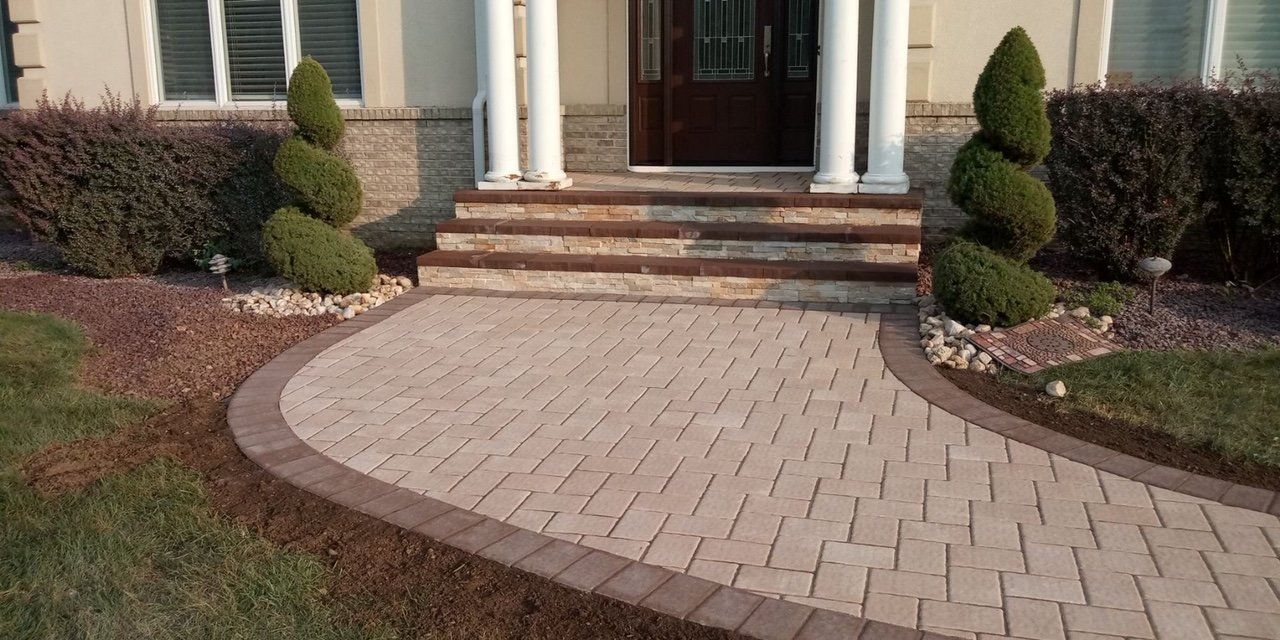 An Elegant Pathway — Freehold, NJ — New Jersey Pavers